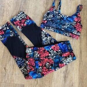 Lululemon Energy Bra & Mesh Leggings Size 4 Set